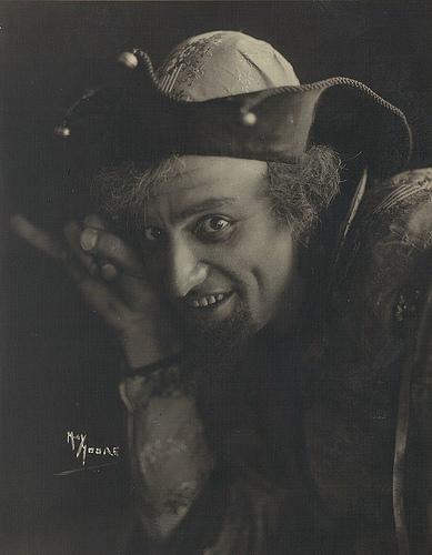 Da Verdi a Verdini. La donna è mobile, l'Italia immobile